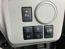 バックカメラ　リヤワイパー　ＬＥＤヘッドライト　電動格納ドアミラー　プライバシーガラス　リヤシートヘッドレスト　オートライト　キーレスエントリー　横滑り防止装置　コーナーセンサー　衝突被害軽減ブレーキ（千葉県）の中古車