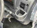４ＷＤ　５速ＭＴ　副変速機　スーパーデフロック　リヤ４枚リーフスプリング　フォグランプ　荷台ライト　テールゲートチェーン　ＣＤチューナー　キーレス　パワーウインドウ　衝突被害軽減ブレーキ（千葉県）の中古車