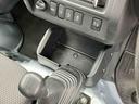４ＷＤ　５速ＭＴ　副変速機　スーパーデフロック　リヤ４枚リーフスプリング　フォグランプ　荷台ライト　テールゲートチェーン　ＣＤチューナー　キーレス　パワーウインドウ　衝突被害軽減ブレーキ（千葉県）の中古車