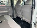 ＣＤラジオチューナー　ＡＵＸ接続　オートハイビーム　キーレスエントリー　バニティーミラー付き左右サンバイザー　助手席シートバックポケット　ショッピングフック　シートベルトアンカーアジャスター（千葉県）の中古車