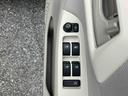 ＣＤラジオチューナー　ＡＵＸ接続　オートハイビーム　キーレスエントリー　バニティーミラー付き左右サンバイザー　助手席シートバックポケット　ショッピングフック　シートベルトアンカーアジャスター（千葉県）の中古車