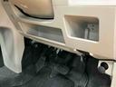 バックカメラ連動フルセグナビ　ＵＳＢ接続　ブルートゥース対応　ＥＴＣ　運転席シートバックポケット　ショッピングフック　シートベルトアンカーアジャスター　バニティーミラー付き左右サンバイザー（千葉県）の中古車