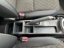 シンプルナビゲーション　ビルトインＥＴＣ　チルト＆テレスコピックステアリング　運転席シートリフター　アイドリングストップ機構　バニティーミラー付き左右サンバイザー　シートベルトアンカーアジャスター（千葉県）の中古車