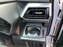 ホールド機能付き電動パーキングブレーキ　前席シートヒーター　ハイブリッド専用アクティブマルチインフォメーションメーター　リヤフォグランプ　バックカメラ　プッシュエンジンスタート　キーフリーシステム（千葉県）の中古車