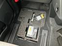 ９型ＤＰオーディオ／ＢＴ／ＴＶ／全周囲カメラ　駐車支援システム　左側パワスラ　シートヒーター　電動駐車ブレーキ　ＬＥＤヘッドライト　上下２段調節式デッキボード　コーナーセンサー　衝突被害軽減ブレーキ（千葉県）の中古車