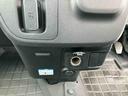 ４ＷＤ　ＣＤ・ＵＳＢ　衝突被害軽減ブレーキ　誤発進抑制制御　横滑り防止装置　空転防止装置　オートハイビーム　トップシェイドガラス　アイドリングストップ　パワーウィンドウ　集中ドアロック　リヤワイパー（千葉県）の中古車