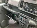 ４ＷＤ　ＣＤ・ＵＳＢ　衝突被害軽減ブレーキ　誤発進抑制制御　横滑り防止装置　空転防止装置　オートハイビーム　トップシェイドガラス　アイドリングストップ　パワーウィンドウ　集中ドアロック　リヤワイパー（千葉県）の中古車