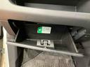 オートライト　ＨＩＤヘッドライト　プッシュエンジンスタート　キーフリーシステム　運転席シートヒーター　チルトステアリング　運転席シートリフター　１４インチアルミホイール　助手席シートアンダーボックス（千葉県）の中古車
