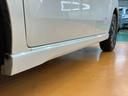 オートライト　ＨＩＤヘッドライト　プッシュエンジンスタート　キーフリーシステム　運転席シートヒーター　チルトステアリング　運転席シートリフター　１４インチアルミホイール　助手席シートアンダーボックス（千葉県）の中古車