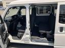 電子制御４ＷＤ　リヤヒーター　オートライト　プライバシーガラス　フロントパワーウィンドウ　オーバーヘッドシェルフ　キーレスエントリー　コーナーセンサー　衝突被害軽減ブレーキ（千葉県）の中古車