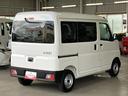 電子制御４ＷＤ　リヤヒーター　オートライト　プライバシーガラス　フロントパワーウィンドウ　オーバーヘッドシェルフ　キーレスエントリー　コーナーセンサー　衝突被害軽減ブレーキ（千葉県）の中古車