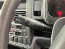 ５速マニュアル　副変速機　デフロック　荷台ライト　テールゲートチェーン　スピーカー一体型ＡＭ／ＦＭラジオ　エアコン　パワーステアリング（千葉県）の中古車