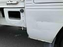 ４ＷＤ　５速マニュアル　荷台三方開　荷台作業灯　４枚リーフスプリング　リヤデフロック　ＣＤチューナー・ＡＭ／ＦＭラジオ　エアコン　パワーステアリング　サイドレバー式駐車ブレーキ　ハロゲンヘッドランプ（千葉県）の中古車