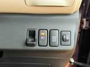 ＣＤラジオチューナー　ＡＵＸ接続　キーフリーシステム　チルトステアリング　運転席シートリフター　バニティーミラー付き左右サンバイザー　助手席シートバックポケット＋ショッピングフック　スペアータイヤ（千葉県）の中古車