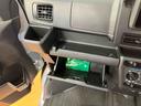 左右分割可倒式リヤシート　プッシュボタンスターター　電動格納式カラードドアミラー　衝突被害軽減ブレーキ　コーナーセンサー　オーバーヘッドシェルフ　荷室ＬＥＤルームランプ　スライドドアイージークローザー（千葉県）の中古車