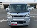 ４ＷＤ　５速マニュアル　ＥＴＣ　パワーウィンドウ　荷台三方開　荷台作業灯　リヤ４枚リーフ　ハロゲンフォグランプ　ボディー同色ドアミラー　バッテリカバー　大型ヘッドレスト　マニュアルエアコン　キーレス（千葉県）の中古車