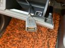 ナビ／ワンセグＴＶ／ＤＶＤ／ＵＳＢ　衝突軽減ブレーキ　横滑り防止装置　運転席シートヒーター　オートエアコン　スマートキー　プッシュスタート　アイドリングストップ　足踏み式駐車ブレーキ　電動格納Ｄミラー（千葉県）の中古車