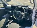 ＣＶＴ　電子制御式４ＷＤ　荷台ＬＥＤライト　リヤ４枚リーフスプリング　スーパーデフロック　衝突被害軽減ブレーキ　コーナーセンサー　スピーカー一体型ＡＭ／ＦＭラジオ　エアコン　パワステ　電動格納ミラ−（千葉県）の中古車
