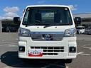 ＣＶＴ　電子制御式４ＷＤ　荷台ＬＥＤライト　リヤ４枚リーフスプリング　スーパーデフロック　衝突被害軽減ブレーキ　コーナーセンサー　スピーカー一体型ＡＭ／ＦＭラジオ　エアコン　パワステ　電動格納ミラ−（千葉県）の中古車