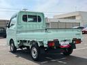 ４ＷＤ／ＣＶＴ　荷台三方開　衝突被害軽減ブレーキ　横滑り防止装置　コーナーセンサー　オートライト　オートハイビーム　トップシェイドガラス　オーバーヘッドシェルフ　アイドリングストップ　ＡＭ／ＦＭラジオ（千葉県）の中古車