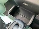 ４ＷＤ／ＣＶＴ　荷台三方開　衝突被害軽減ブレーキ　横滑り防止装置　コーナーセンサー　オートライト　オートハイビーム　トップシェイドガラス　オーバーヘッドシェルフ　アイドリングストップ　ＡＭ／ＦＭラジオ（千葉県）の中古車