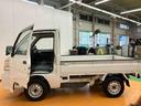 荷台作業灯　テールゲートチェーン　ゲートプロテクター　リヤ４枚リーフスプリング　ショッピングフック　マニュアルレベリング機能付ハロゲンヘッドライト　灰皿＋シガーライター　ロングバイザー　ラバーマット（千葉県）の中古車