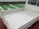 ５速マニュアル　２ＷＤ　ＡＭ／ＦＭラジオ　マニュアルエアコン　ハロゲンヘッドライト（千葉県）の中古車