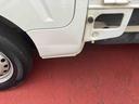 ５速マニュアル　２ＷＤ　ＡＭ／ＦＭラジオ　マニュアルエアコン　ハロゲンヘッドライト（千葉県）の中古車