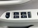 ナビ／ＴＶ／ＤＶＤ／ＢＴ／ＵＳＢ　バックカメラ　トップシェイドガラス　アルミホイール　オートライト　スマアシ　横滑り防止装置　オートエアコン　キーフリーシステム　プッシュスタート　盗難防止アラーム（千葉県）の中古車