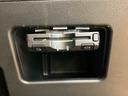 バックカメラ連動フルセグナビ　ブルートゥース対応　ＵＳＢ接続　ＡＵＸ接続　ＴＶナビキット　ＥＴＣ　衝突被害軽減ブレーキ　横滑り防止装置　アイドリングストップ　プッシュエンジンスタート（千葉県）の中古車