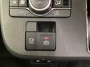 衝突回避支援システム　横滑り防止装置　前後コーナーセンサー　ホットカップホルダー　置きラクボックス　ホールド機能付き電動パーキングブレーキ　前席シートヒーター　バニティーミラー付き左右サンバイザー（千葉県）の中古車