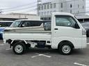 ４ＷＤ　５ＭＴ　４枚リーフ　荷台三方開　荷台作業灯　リヤゲートチェーン　バッテリーカバー　リヤデフロック　スピーカー一体型ＡＭ／ＦＭラジオ　マニュアルエアコン　パワーステアリング　ハロゲンヘッドランプ（千葉県）の中古車