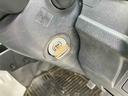 ４ＷＤ　５ＭＴ　４枚リーフ　荷台三方開　荷台作業灯　リヤゲートチェーン　バッテリーカバー　リヤデフロック　スピーカー一体型ＡＭ／ＦＭラジオ　マニュアルエアコン　パワーステアリング　ハロゲンヘッドランプ（千葉県）の中古車