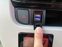 純正７インチメモリーナビ　バックカメラ　ＬＥＤヘッドライト　黒内装　衝突回避支援ブレーキ　オートエアコン　運転席シートヒーター　スマートキー　オートライト　１４インチアルミ　電動格納ミラー　キーフリー（千葉県）の中古車