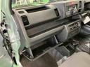 ４ＷＤ　５速ＭＴ　荷台三方開　リヤ４枚リーフ　荷台作業灯　ＬＥＤヘッドライト　バッテリーカバー　リヤスモークがラス　ＡＭ／ＦＭラジオ　衝突被害軽減装置　サイドレバー式駐車ブレーキ　大型アシストグリップ（千葉県）の中古車