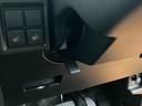 バックカメラ連動フルセグナビ　ＵＳＢ接続　ブルートゥース対応　ＥＴＣ　運転席ロングスライドシート　前席シートヒーター　前後コーナーセンサー　マニュアルレベリング機能付ＬＥＤヘッドライト（千葉県）の中古車