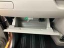フルセグナビ　ＵＳＢ接続　ブルートゥース対応　ＥＴＣ　衝突被害軽減ブレーキ　横滑り防止装置　オートライト　プッシュエンジンスタート　キーフリーシステム　助手席シートバックポケット＋ショッピングフック（千葉県）の中古車