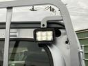 電子制御式４ＷＤ　リヤデフロック　ＬＥＤ荷台灯　テールゲートチェーン　ＬＥＤヘッド／フォグランプ　スマートキー　電動格納ドアミラー　オーバーヘッドシェルフ　コーナーセンサー　衝突被害軽減ブレーキ（千葉県）の中古車