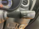 フルセグナビ　ＵＳＢ接続　ブルートゥース対応　ＴＶナビキット　ＥＴＣ　衝突被害軽減ブレーキ　横滑り防止装置　オーバーヘッドコンソール　プッシュエンジンスタート　キーフリーシステム　オートライト（千葉県）の中古車