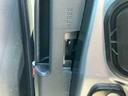 衝突被害軽減ブレーキ　ＬＥＤヘッドライト　ＣＤチューナー／ＵＳＢ／ＡＵＸ／ラジオ　両側スライドドア　キーレスエントリー　盗難防止アラーム　マニュアルエアコン　スモークガラス　アイドリングストップ　ＰＷ（千葉県）の中古車