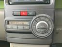 ナビ／地デジ／ＢＴ／ＤＶＤ／ＵＳＢ　ＥＴＣ　アイドリングストップ　キーフリーシステム　イモビライザー　盗難防止警報　シートリフター　チルトステアリング　足踏み式駐車ブレーキ　コラムシフト　スペアタイヤ（千葉県）の中古車
