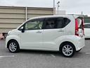 ＣＤチューナー　黒内装　１４インチアルミホイール　プッシュボタンスターター　運転席シートヒーター／リフター　オートエアコン　オート格納ドアミラー　横滑り防止装置　衝突被害軽減ブレーキ（千葉県）の中古車