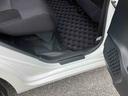 ＣＤチューナー　黒内装　１４インチアルミホイール　プッシュボタンスターター　運転席シートヒーター／リフター　オートエアコン　オート格納ドアミラー　横滑り防止装置　衝突被害軽減ブレーキ（千葉県）の中古車