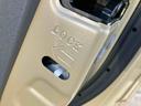 ナビ／ＴＶ／ＤＶＤ／ＢＴ　バックカメラ　ＥＴＣ　ガラスルーフ　ＬＥＤヘッドランプ　オートライト　ＡＨＢ　コ−ナ−センサー　電動駐車ブレーキ　衝突被害軽減装置　ボタンスタート　キーフリー　ステアリモコン（千葉県）の中古車