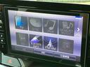 ８型ナビ／ＢＴ／ＴＶ／ＤＩＳＣ／全周囲カメラ　ＥＴＣ　両側パワスラ　１５インチアルミ　ＬＥＤヘッド／フォグランプ　スマートキー　ＬＥＤ室内灯　上下２段調節式デッキボード　衝突被害軽減ブレーキ（千葉県）の中古車