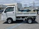 ４ＷＤ　５速マニュアル　荷台三方開　リヤ４枚リーフ　バッテリーカバー　リヤデフロック　マニュアルエアコン　パワステ　ハロゲンヘッドランプ　大型ヘッドレスト　サイドレバー式駐車ブレーキ　アシストグリップ（千葉県）の中古車