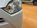衝突被害軽減ブレーキ　横滑り防止装置　前後コーナーセンサー　ＣＤラジオチューナー　ＡＵＸ接続　キーレスエントリー　オートライト　オートハイビーム　マニュアルレベリング機能付ハロゲンヘッドライト（千葉県）の中古車