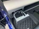 ナビ／ＴＶ／ＤＶＤ／ＢＴ／ＵＳＢ　バックカメラ　オートライト　ＡＨＢ　トップシェイドガラス　衝突被害軽減装置　革巻きハンドル　プライバシーガラス　キーレスエントリー　盗難防止アラーム　電動格納ミラー（千葉県）の中古車