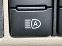 ＥＴＣ　ＣＤチューナー／ＡＭ：ＦＭラジオ／ＵＳＢ／ＡＵＸ　オートハイビーム　衝突被害軽減装置　誤発進抑制制御　前席大型アームレスト付ベンチシート　キーレスエントリー　盗難防止警報　チルトステアリング（千葉県）の中古車