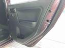 ＣＤチューナー：ＡＭ／ＦＭラジオ／ＡＵＸ　ＭＯＭＯ製革ハンドル　デジタルメーター　スマアシ　オートライト　ＡＨＢ　コーナーセンサー　盗難防止警報　サイドレバー式駐車ブレーキ　ＰＷ　キーレスエントリー（千葉県）の中古車